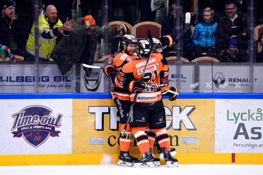 Karlskronas Julien Brouillette jublar