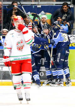 s Erik Andersson jublar
