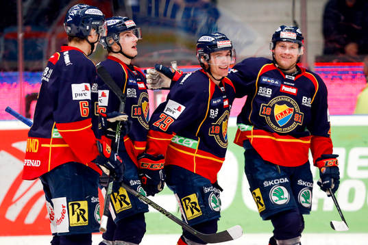 Djurgårdens Andreas Englund, Philip Holm, Matt Anderson