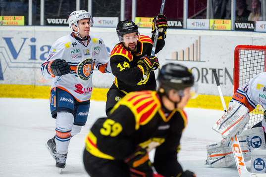 Växjös Liam Reddox och Brynäs Johan Alcén