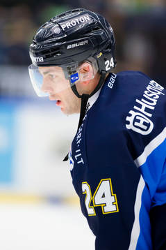 s Erik Christensen