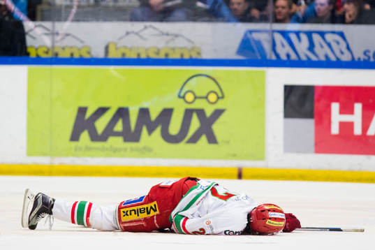 s Chris Campoli (ej i bild)