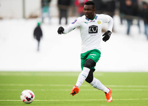 Hammarbys Joseph Aidoo med bollen