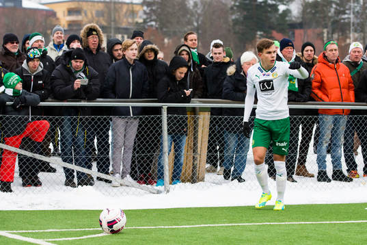 Hammarbys Dusan Jajic med en hörna