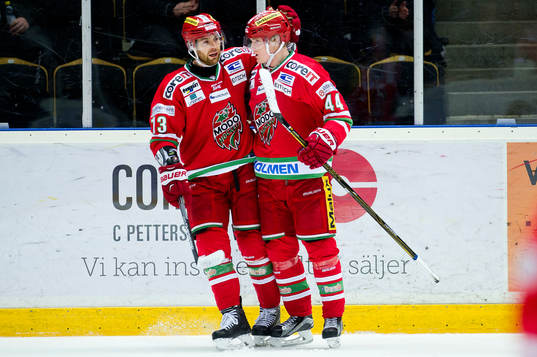 Modos Bill Thomas och Carl Grundström jublar