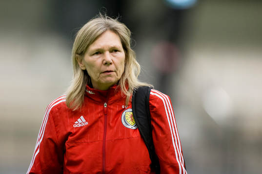 Skottlands förbundskapten Anna Signeul