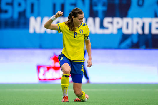 Sveriges Lotta Schelin jublar