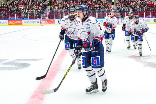 Linköpings Vilmos Gallo jublar