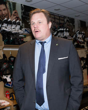 Färjestads sportchef Leif Carlsson besöker