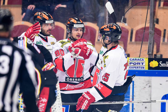 Örebros Libor Hudacek jublar
