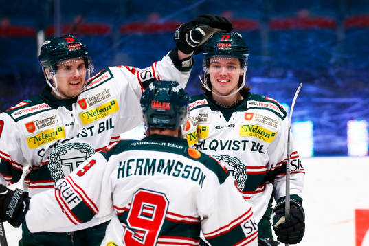 Tingsryds Hannes Johansson jublar