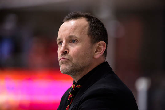 Brynäs tränare Thomas Berglund deppar