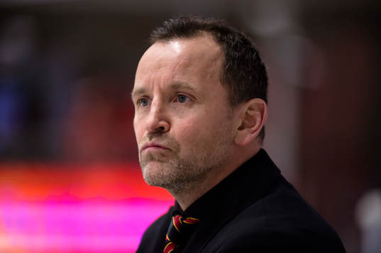 Brynäs tränare Thomas Berglund deppar