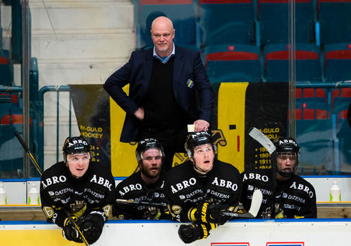 s tränare Roger Melin