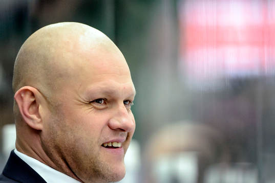Modos tränare Andreas Johansson