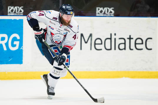 Linköpings Jonas Junland i aktion