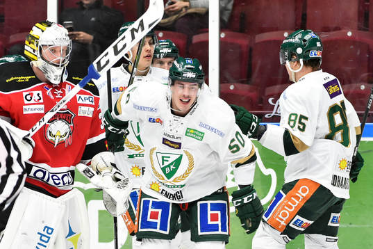 Färjestads Sebastian Erixon jublar