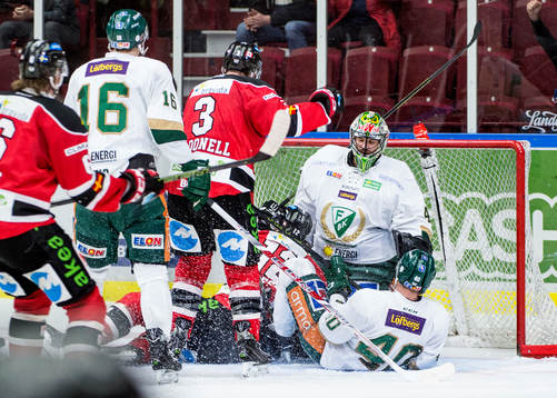 Malmö Redhawks Andreas Thuresson gör 1-2 med hjälp av