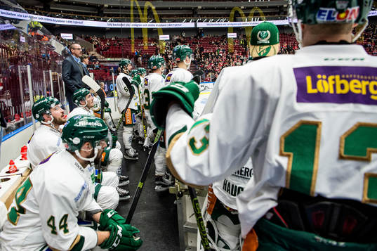 Färjestads tränare Tommy Samuelsson i båset
