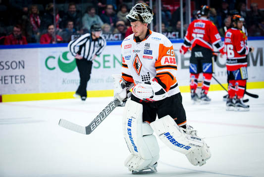 Karlskronas målvakt Johan Holmqvist deppar
