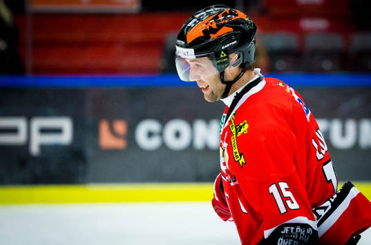 Örebros Henrik Löwdahl deppar