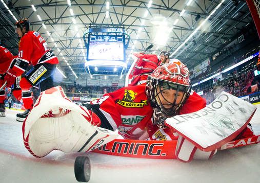 Bläddra bland fler bilder av Ishockey, SHL, Örebro - Karlskrona