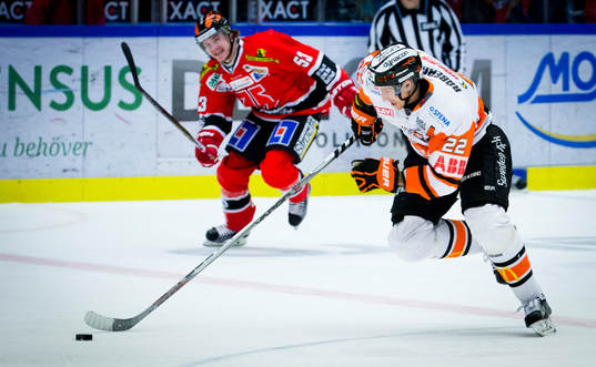 Karlskronas Alexander Bergström och Örebros Bobbo