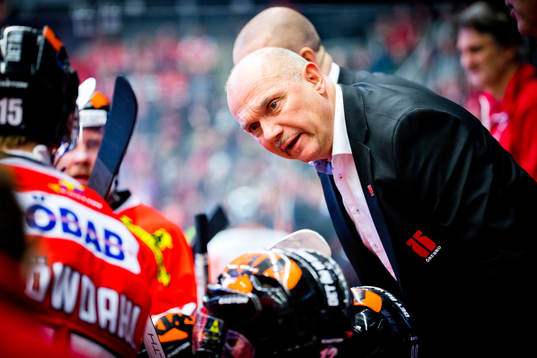 Örebros tränare Kent Johansson är arg
