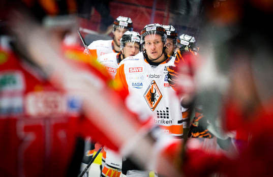 Karlskronas Jesper Olofsson jublar