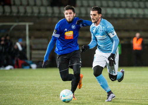 Malmös Agon Mehmeti mot Fremad Amagers Cem Vardar