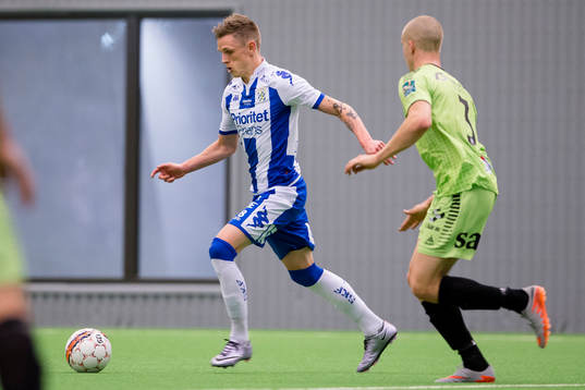 IFK Göteborgs Sören Rieks mot SarpsborgsHenri Toivomäki