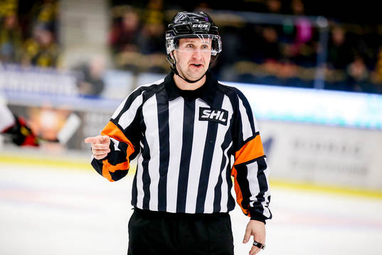 Domaren Christoffer Karlsson
