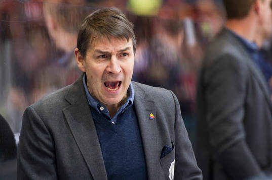 Djurgårdens tränare Hans Särkijärvi reagerar