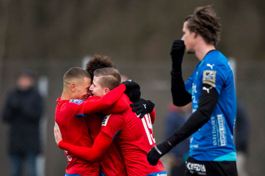 Helsingborgs Jordan Larsson, Matthew Rusike och Darijan