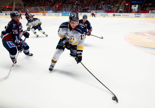 s Emil Johansson