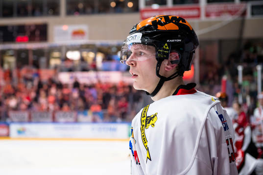 Örebros Jakub Krejcik deppar