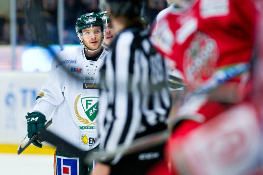 Färjestads Johan Olofsson jublar