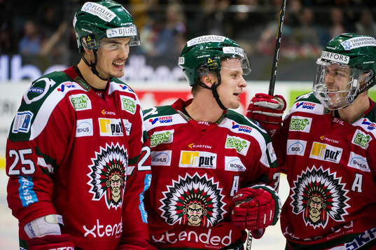 Frölundas Oliver Lauridsen gör 3-1 och jublar med Nicklas