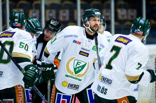 Färjestads Rickard Wallin jublar