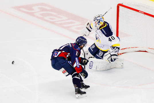 s målvakt Erik Ersberg