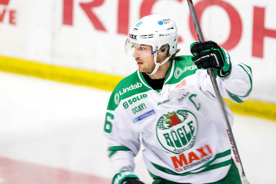 Rögles Christopher Liljewall jublar
