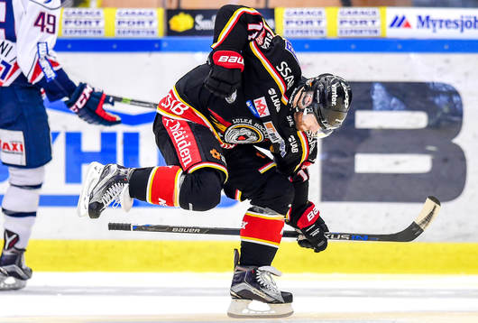 Luleås Jacob Micflikier jublar