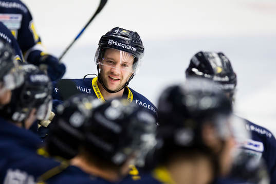 s Pär Arlbrandt jublar