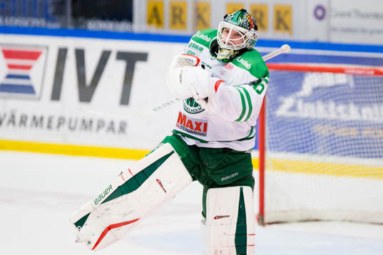Rögles målvakt Oscar Dansk jublar
