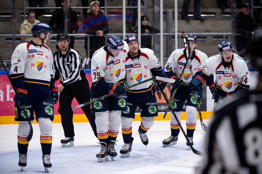 Djurgårdens Daniel Brodin har gjort 4-4 och jublar