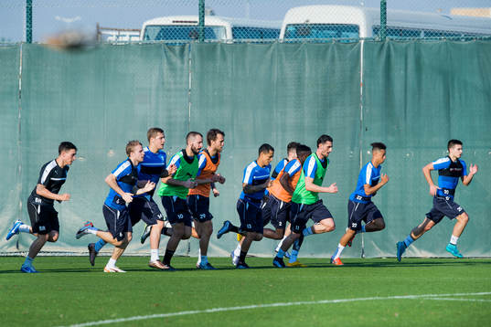Malmö FFs spelare springer internaller