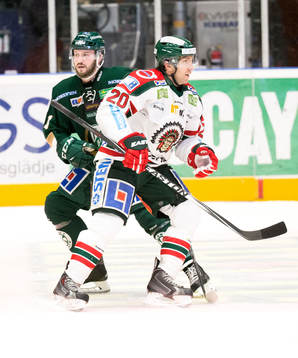 Färjestads Travis Turnbull och Frölundas Joel Lundqvist
