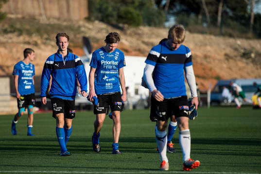 Halmstads Andreas Bengtsson och Alexander Berntsson deppar