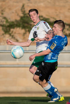Hammarbys Birkir Már Saevarsson och Halmstads David