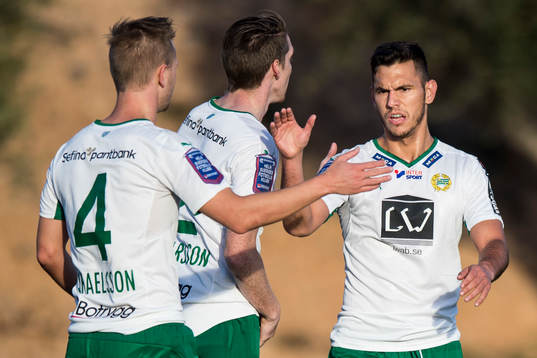 Hammarbys Erik Israelsson och Alexssander Medeiros de